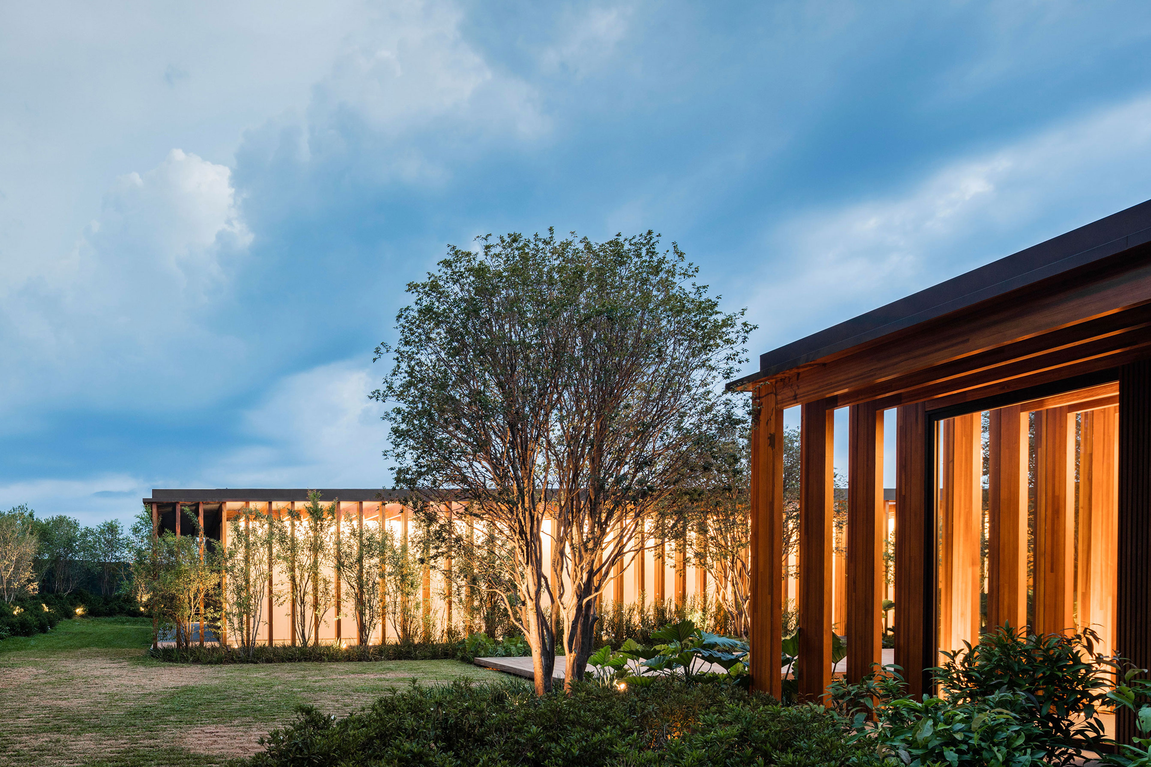 OS House — Jacobsen Arquitetura